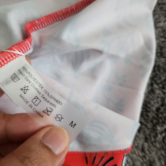 Younique womens swim top tankini swimsuit red wide X strap Medium - Picture 3 of 6